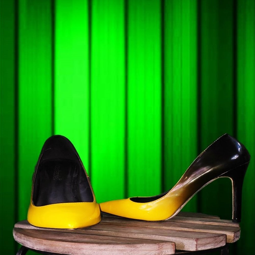 Yellow & Black Ombre Pumps-Shoe Dazzle-Petite-Size 6.5